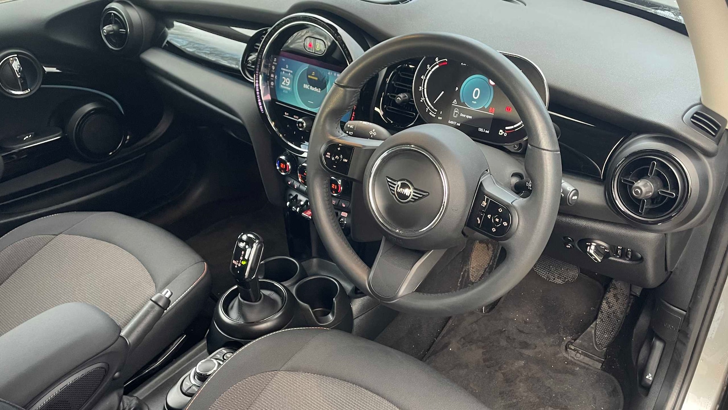 Used MINI Hatch 2024 for sale - 76755319: Photo 7