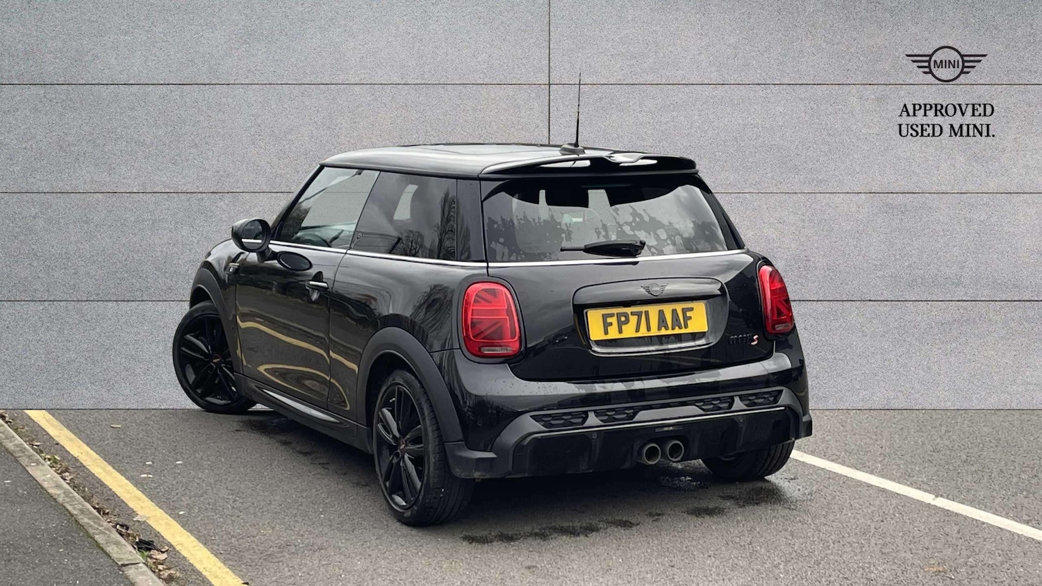 Used MINI Hatch 2021 for sale - 76475941: Photo 2