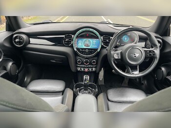 Used MINI Hatch 2021 for sale - 76475941: Photo