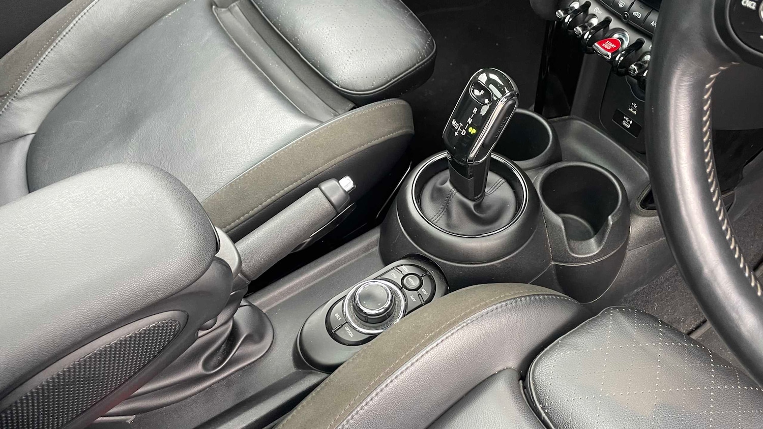 Used MINI Hatch 2021 for sale - 76475941: Photo 9