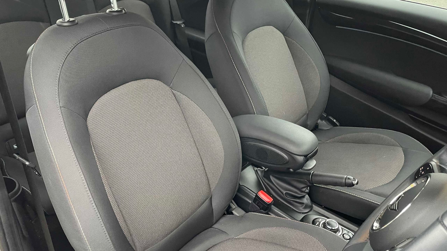 Used MINI Hatch 2022 for sale - 76955226: Photo 12