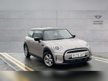 MINI Hatch feature image