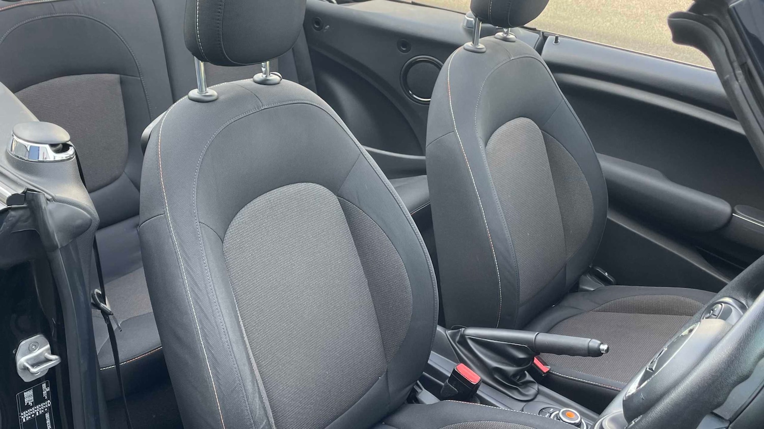 Used MINI Convertible 2020 for sale - 78209055: Photo 11