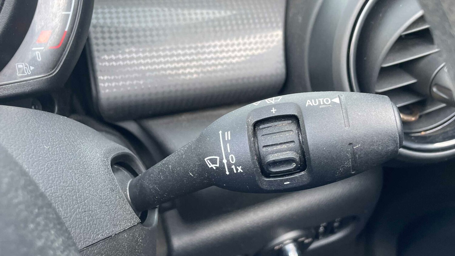 Used MINI Convertible 2020 for sale - 78209055: Photo 26