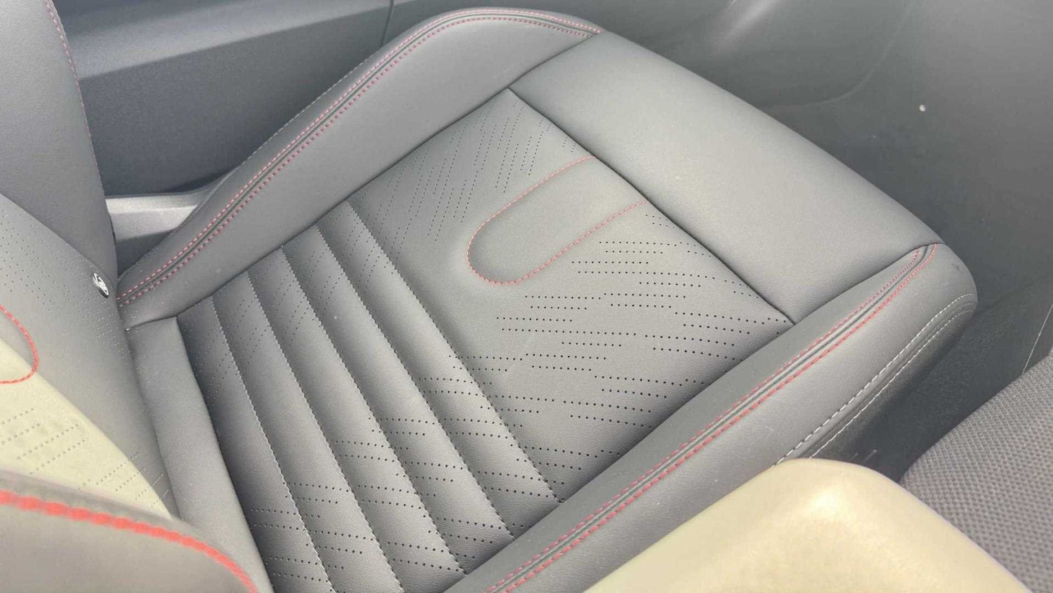 Used MINI Cooper 2025 for sale - 76955286: Photo 27