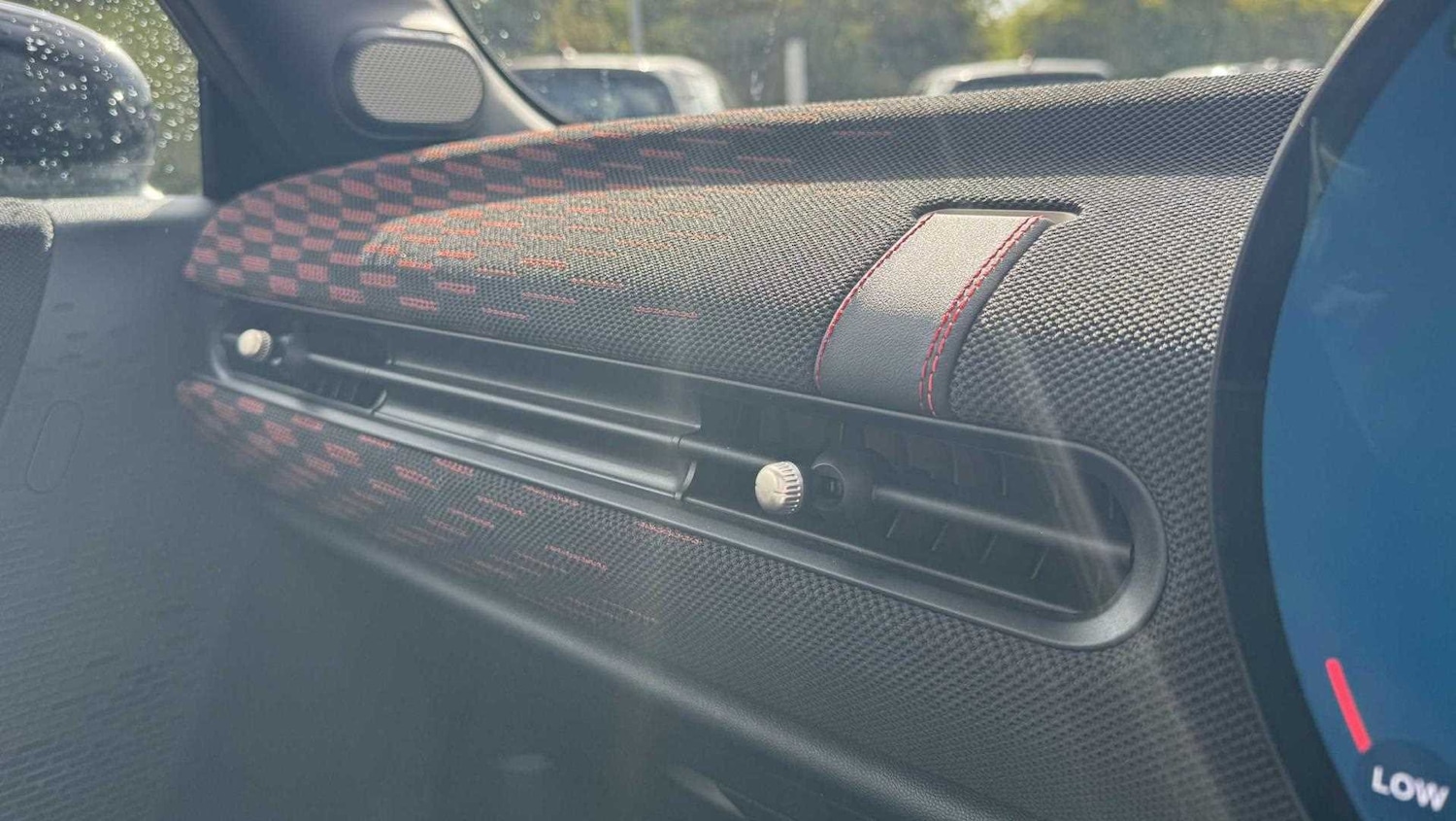 Used MINI Cooper 2025 for sale - 76955286: Photo 28