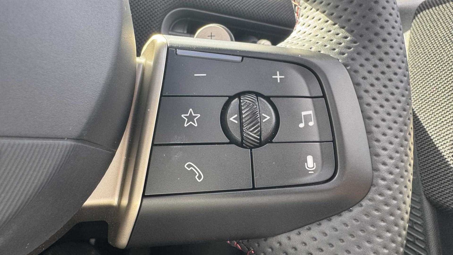 Used MINI Cooper 2025 for sale - 76955286: Photo 31