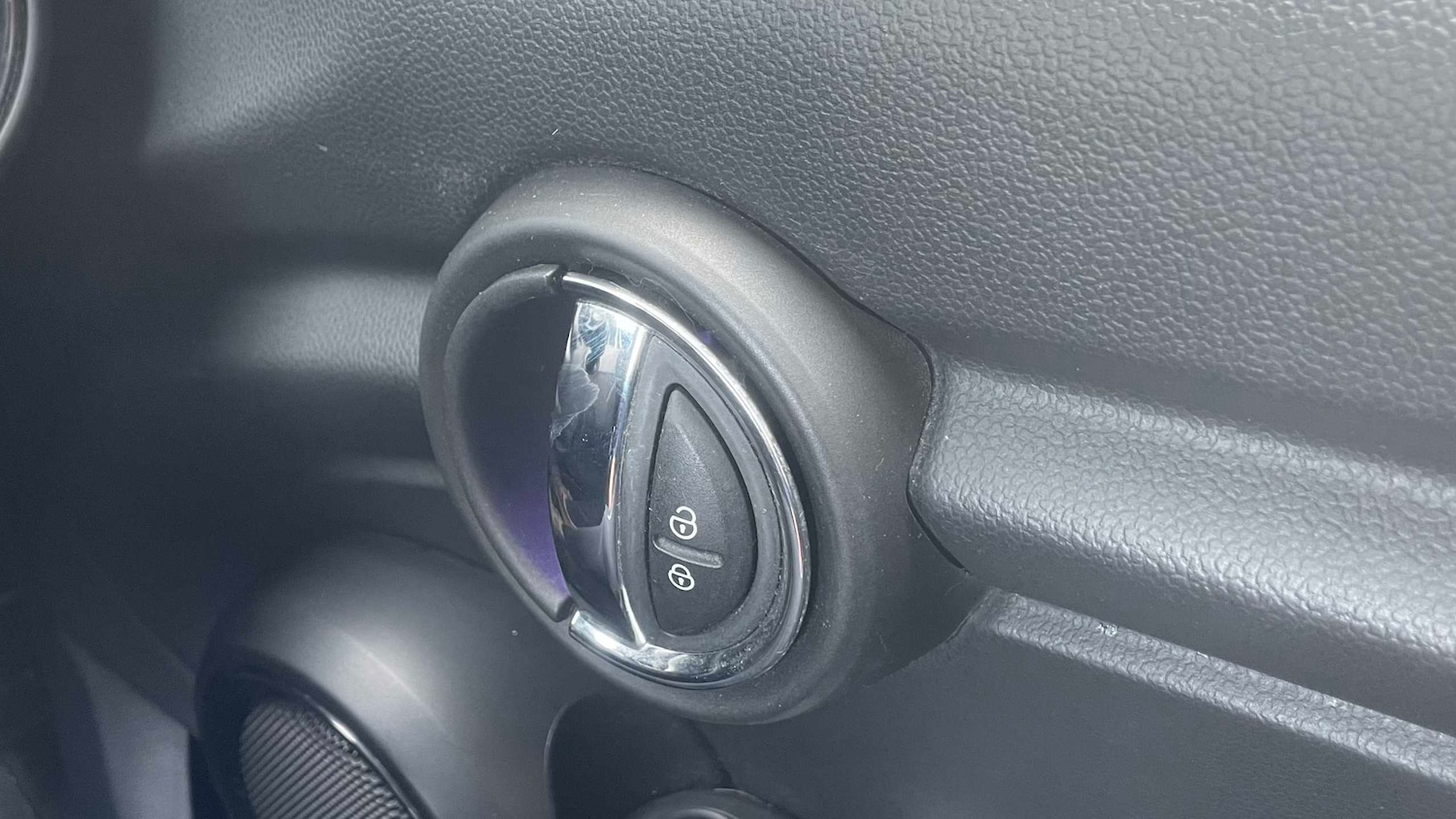 Used MINI Hatch 2018 for sale - 78209000: Photo 29