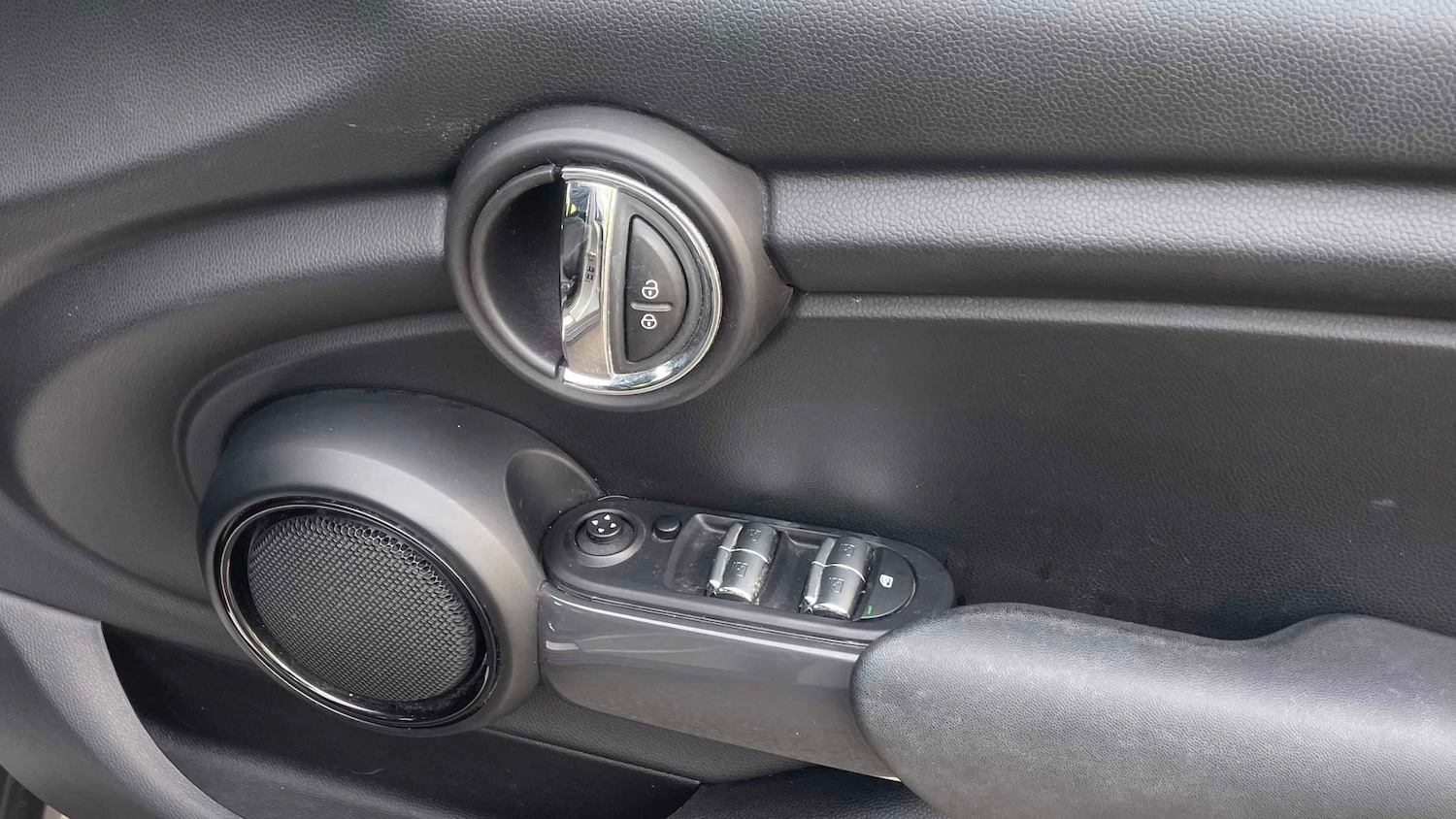 Used MINI Hatch 2018 for sale - 78209000: Photo 31