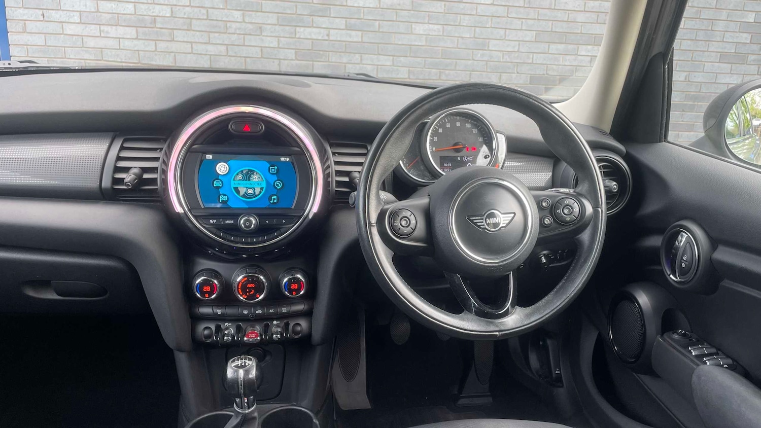 Used MINI Hatch 2018 for sale - 78209000: Photo 5