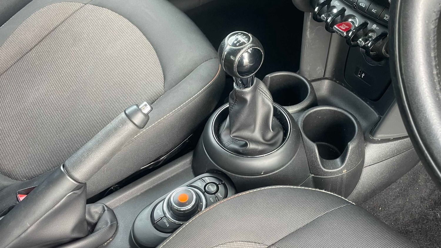 Used MINI Hatch 2018 for sale - 78209000: Photo 8