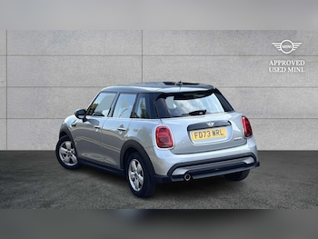 Used MINI Hatch 2023 for sale - 79095937: Photo