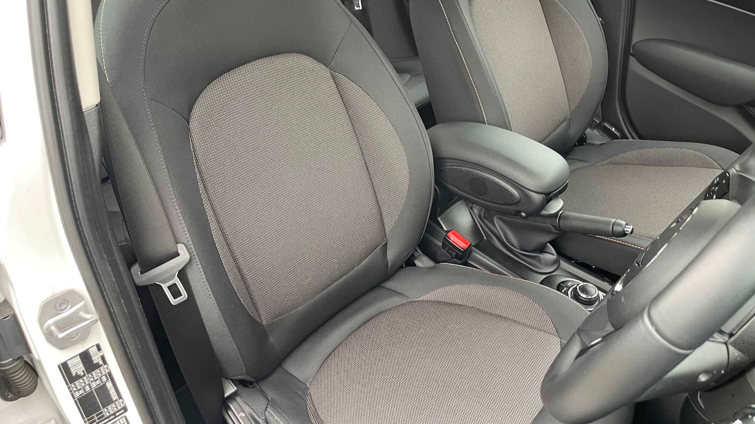 Used MINI Hatch 2022 for sale - 76459887: Photo 12