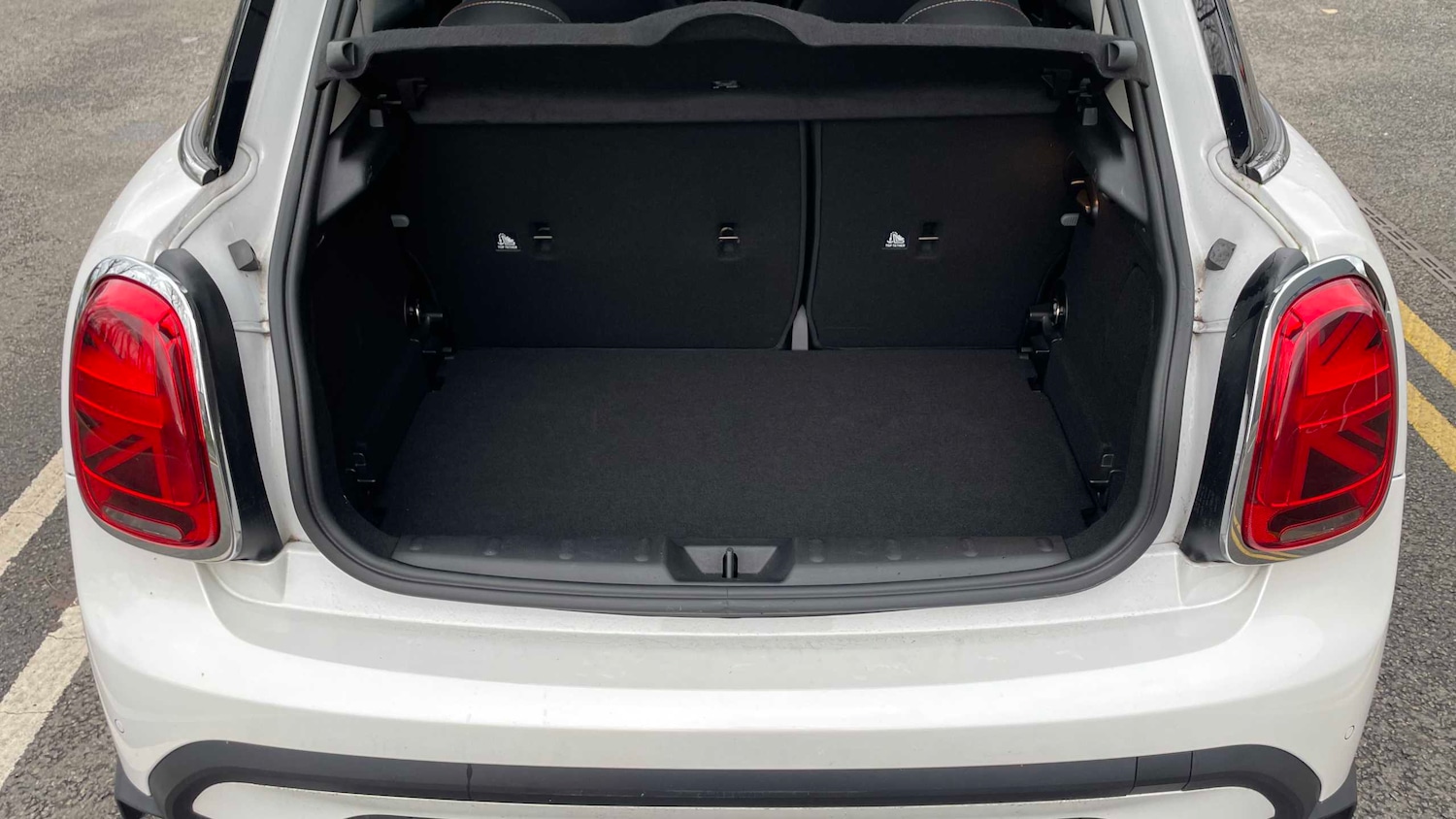 Used MINI Hatch 2022 for sale - 76459887: Photo 18