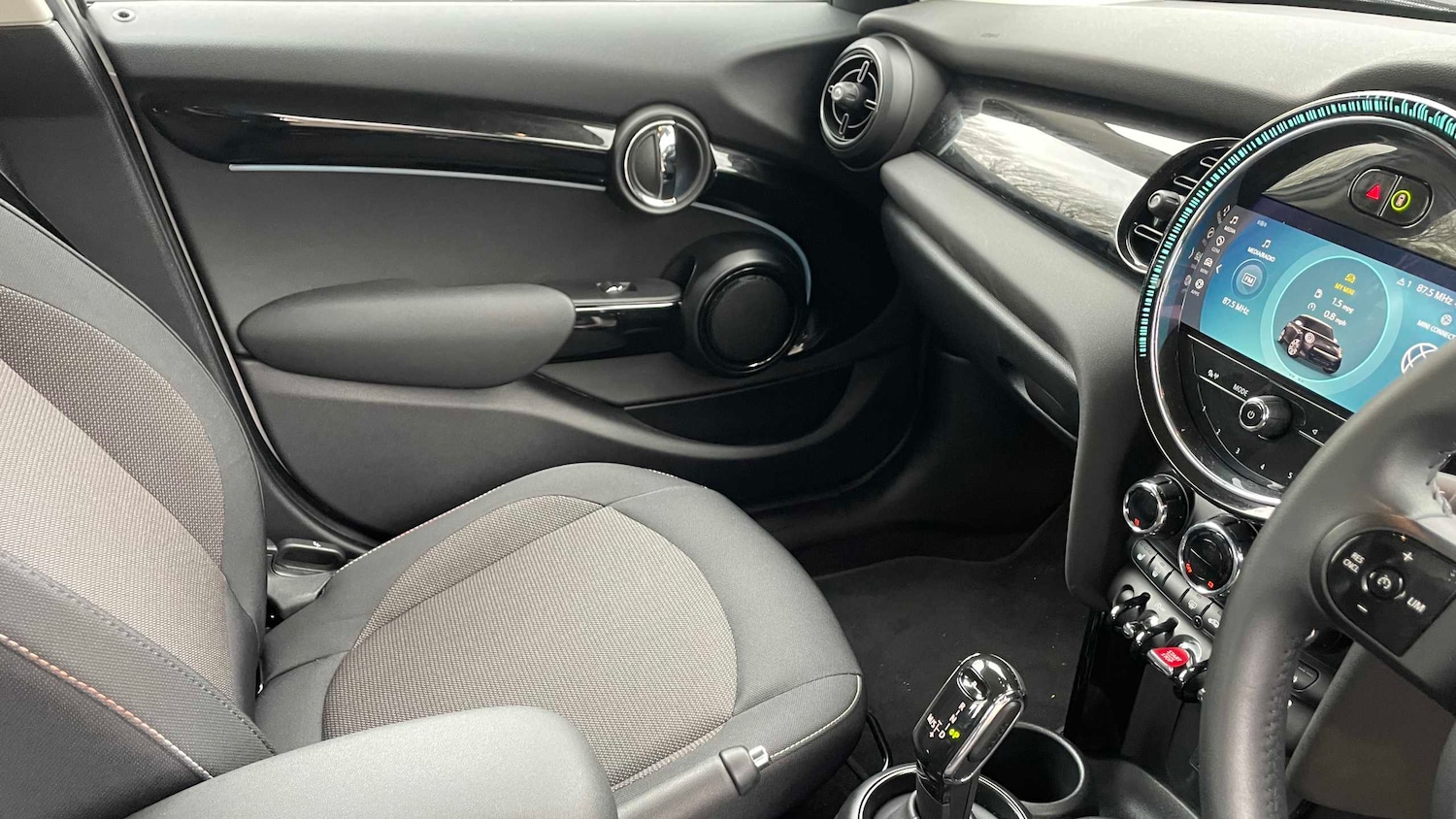 Used MINI Hatch 2022 for sale - 76459887: Photo 32