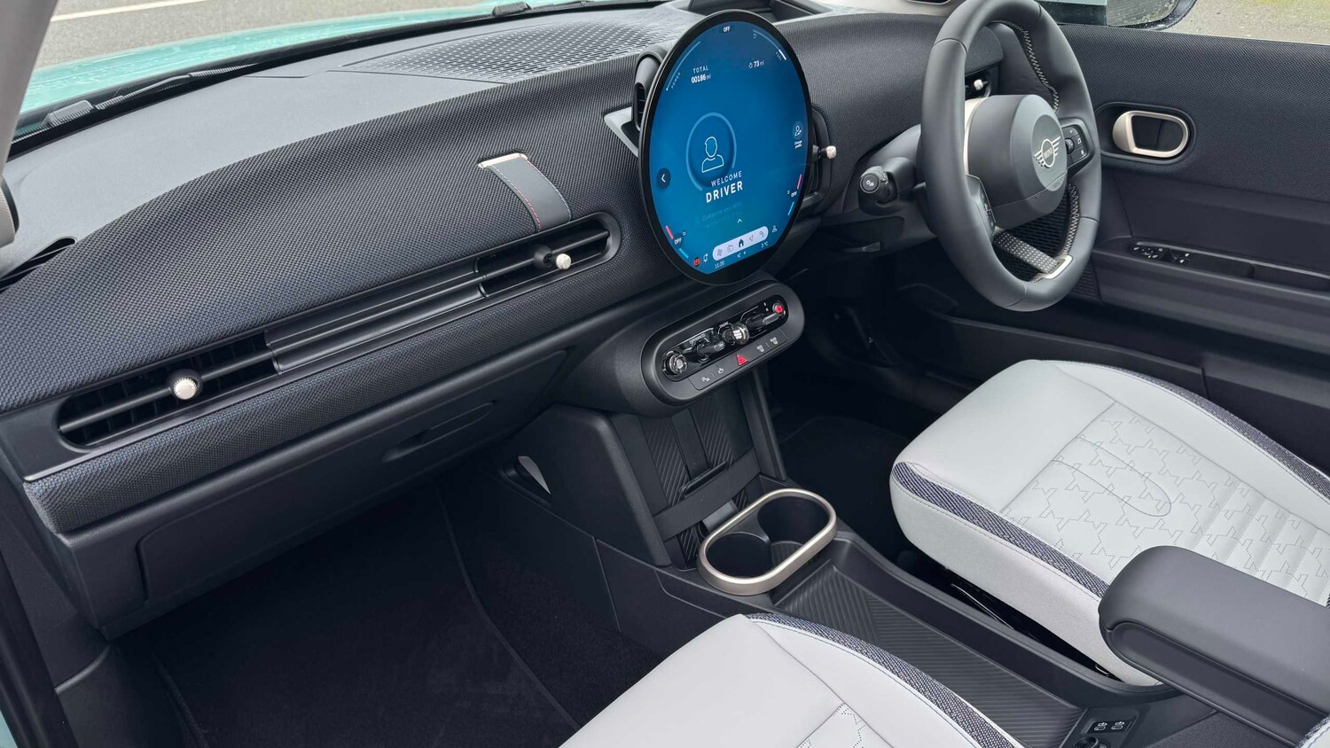 Used MINI Cooper 2025 for sale - 77601201: Photo 13