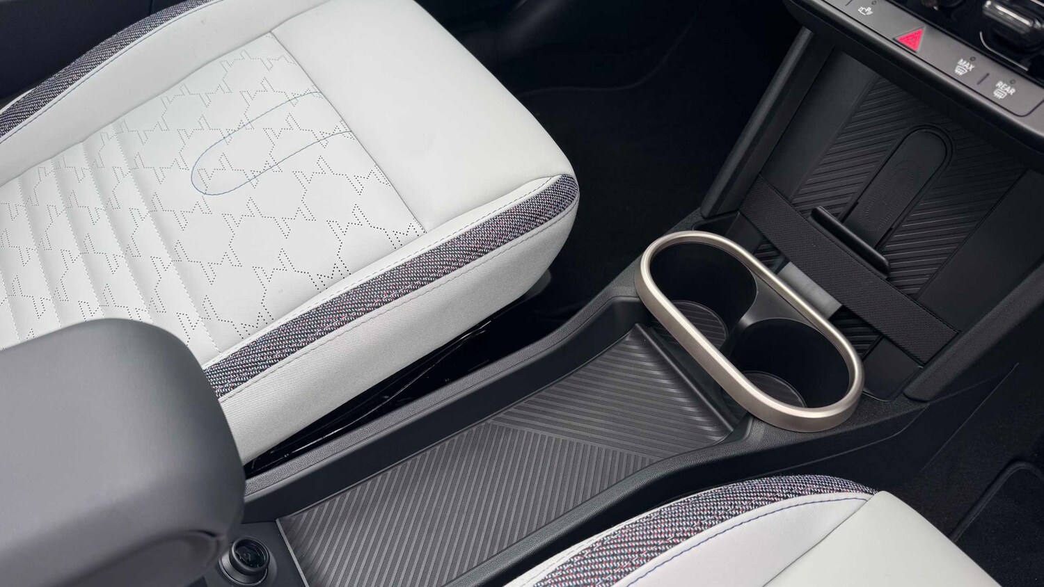 Used MINI Cooper 2025 for sale - 77601201: Photo 24