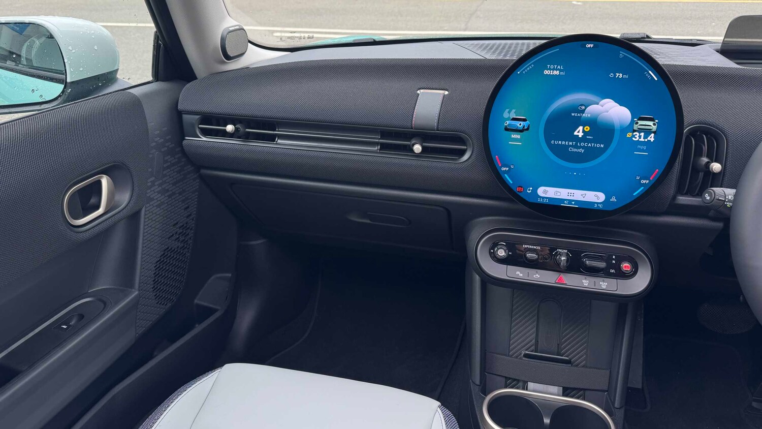 Used MINI Cooper 2025 for sale - 77601201: Photo 7