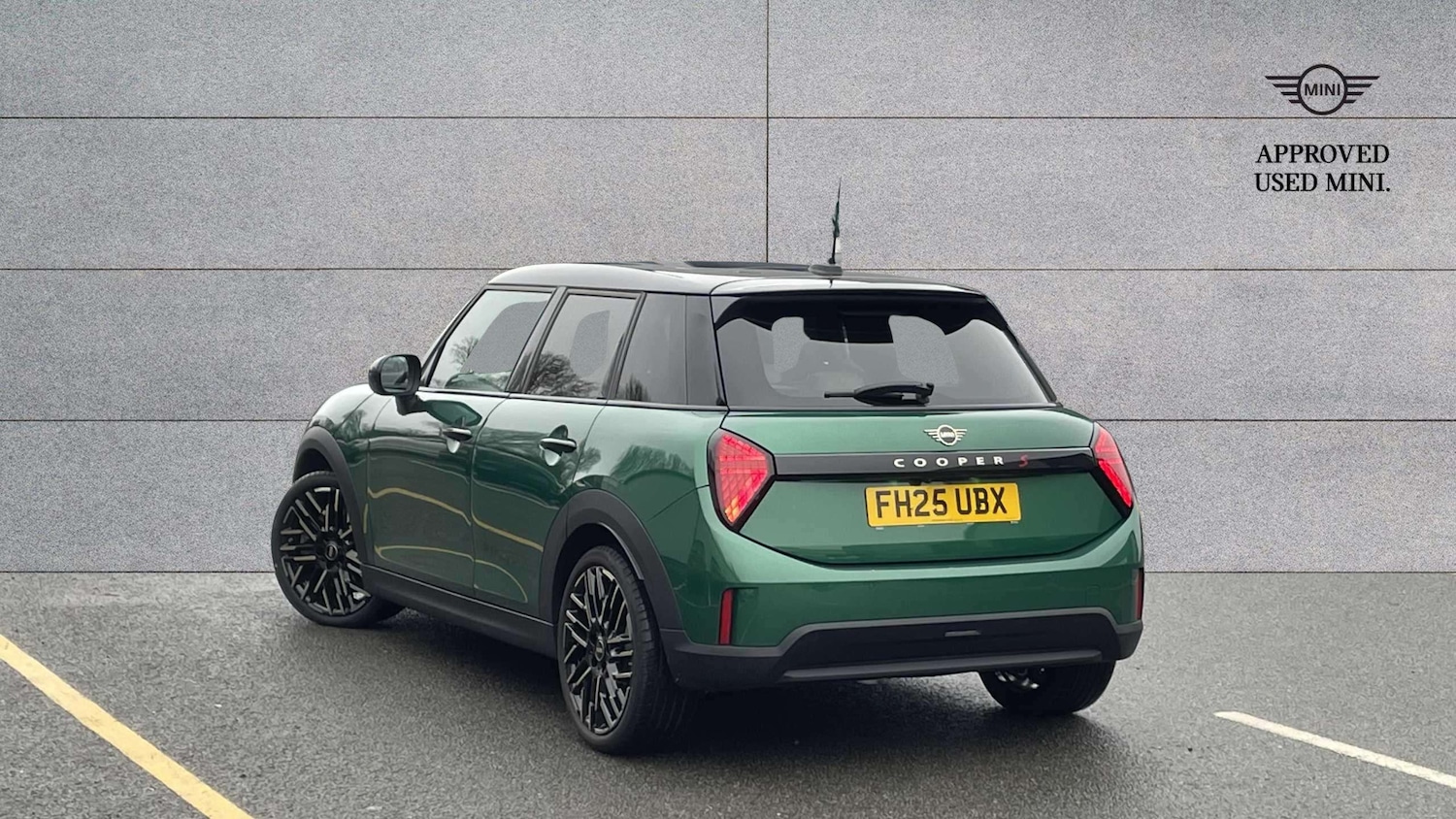 Used MINI Cooper 2025 for sale - 77123402: Photo 2