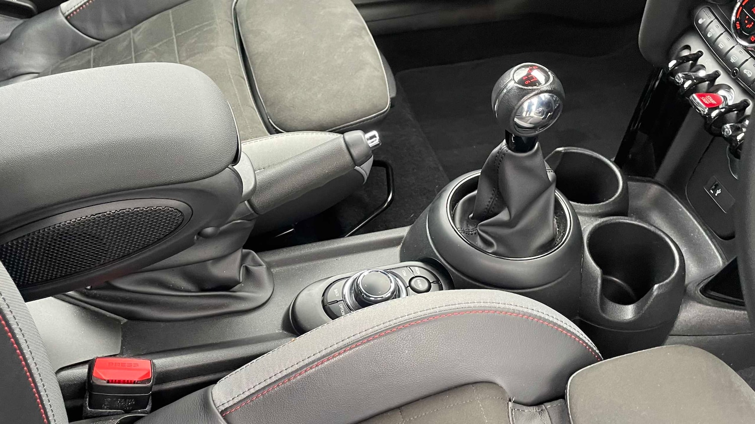 Used MINI Hatch 2022 for sale - 77698809: Photo 7