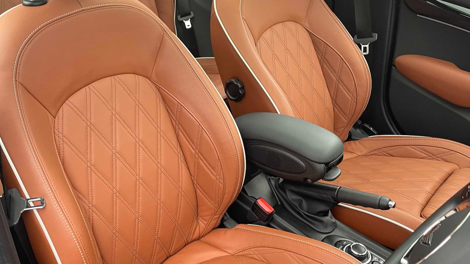 Used MINI Hatch 2023 for sale - 77233010: Photo 12