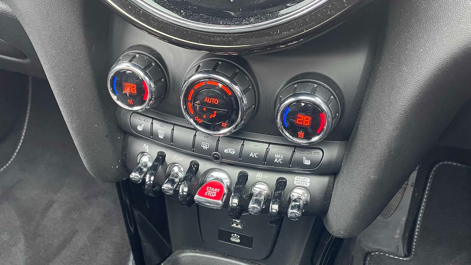 Used MINI Hatch 2024 for sale - 77615581: Photo 14