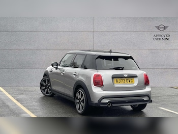 Used MINI Cooper 2024 for sale - 77615581: Photo