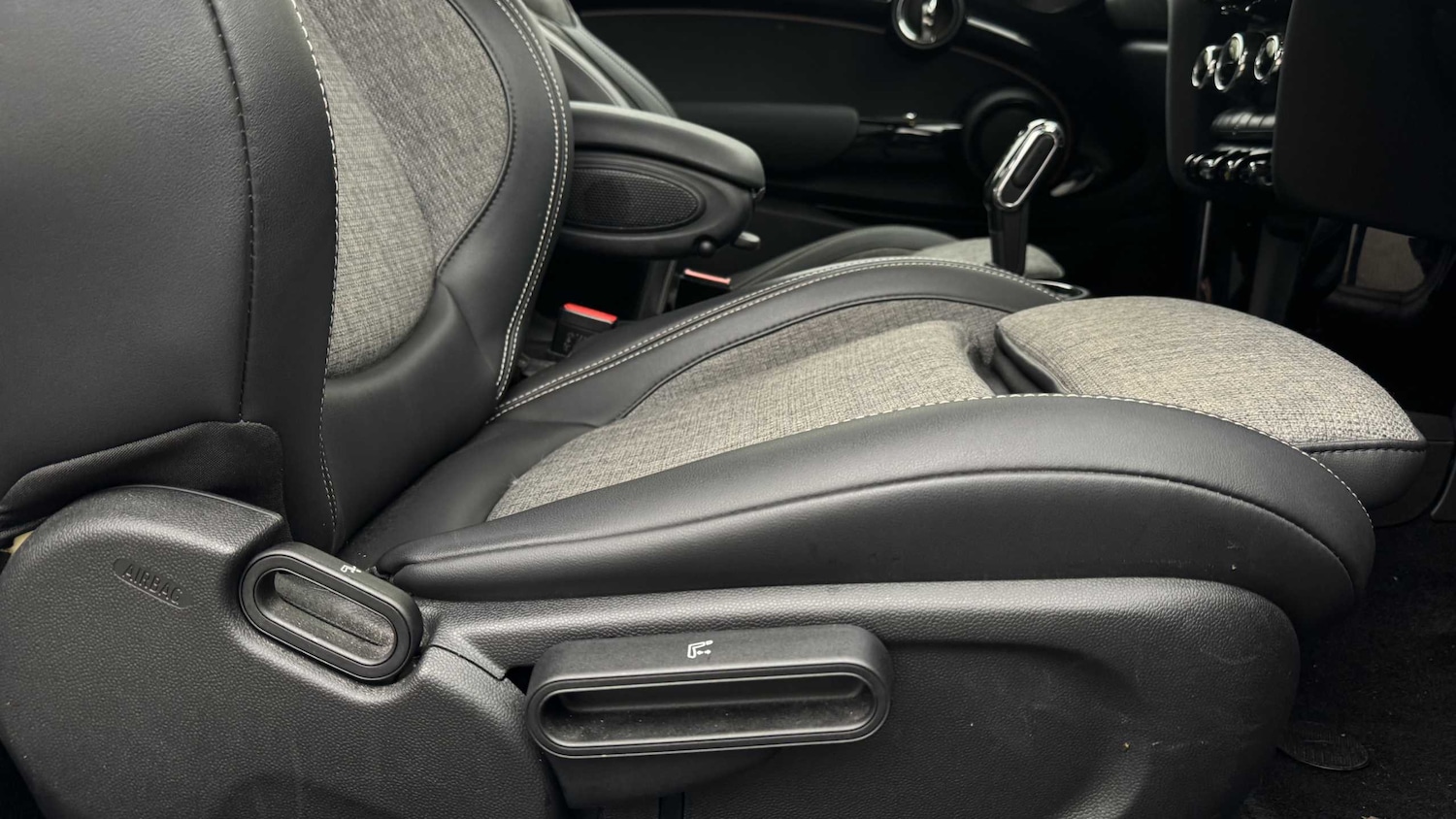 Used MINI Hatch 2022 for sale - 77294118: Photo 25