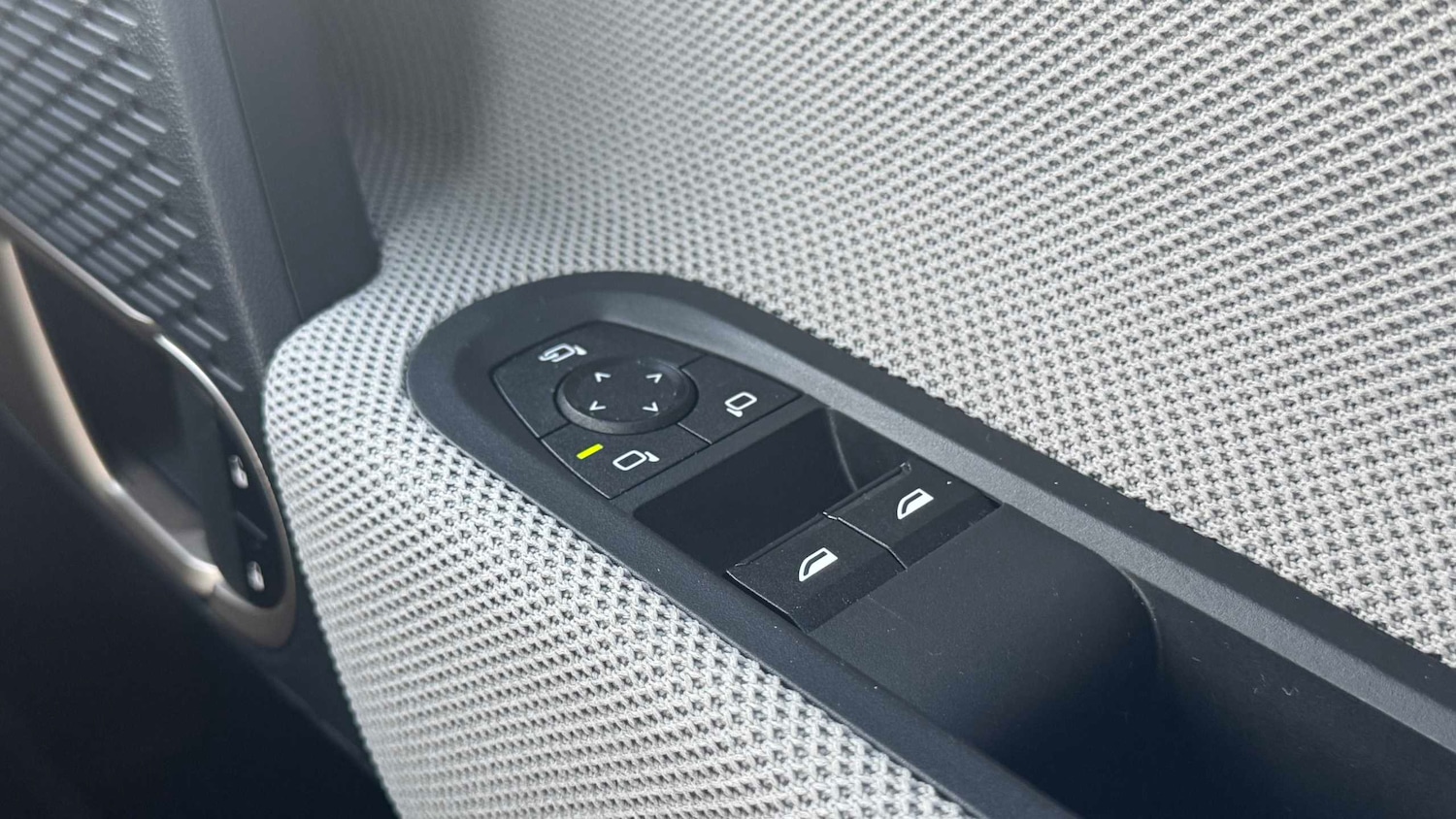 Used MINI Cooper 2024 for sale - 76916102: Photo 28