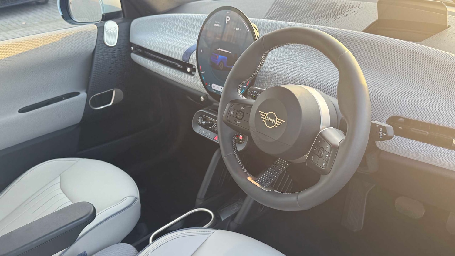 Used MINI Cooper 2024 for sale - 76916102: Photo 6