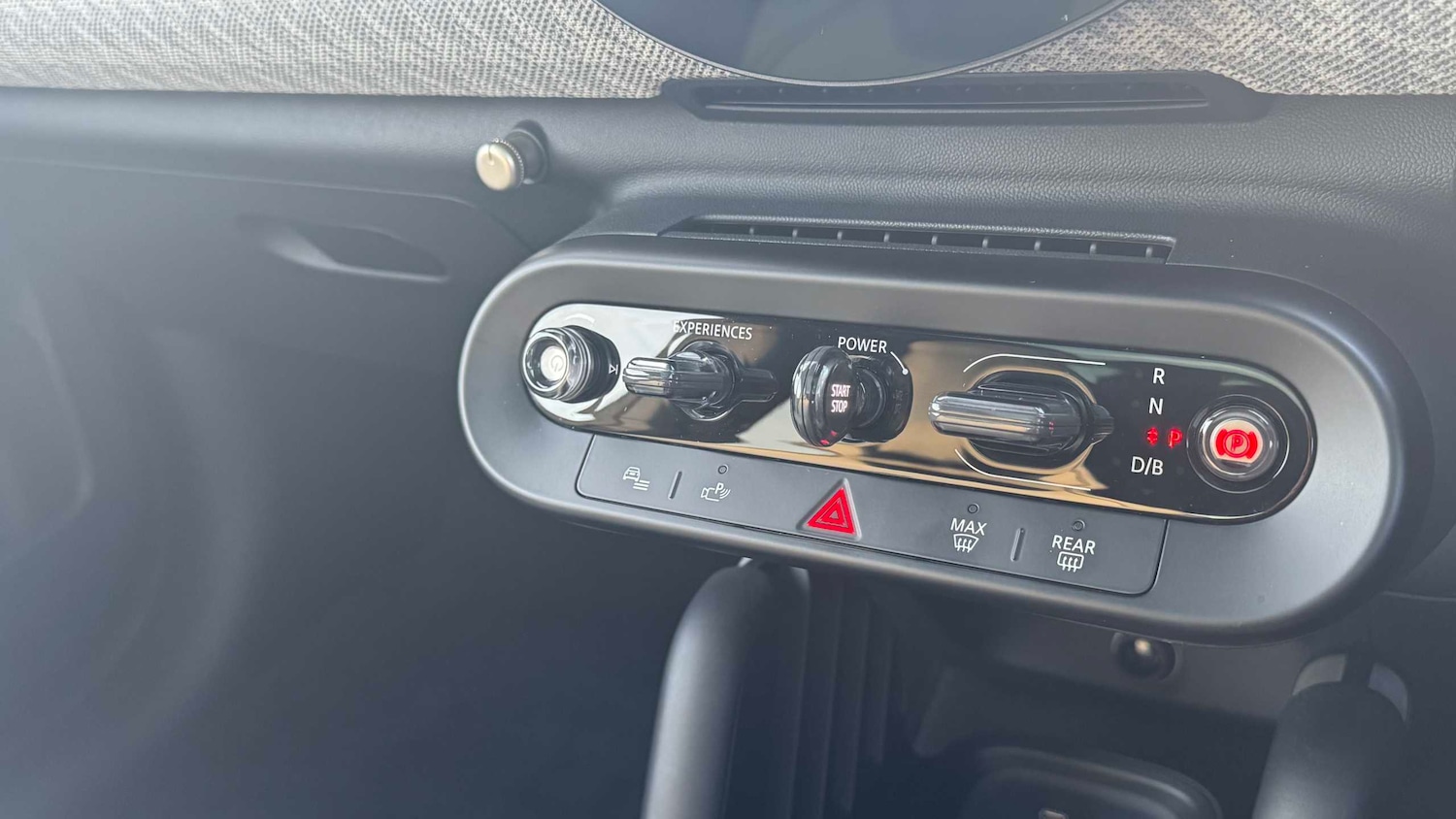 Used MINI Cooper 2024 for sale - 76916102: Photo 9