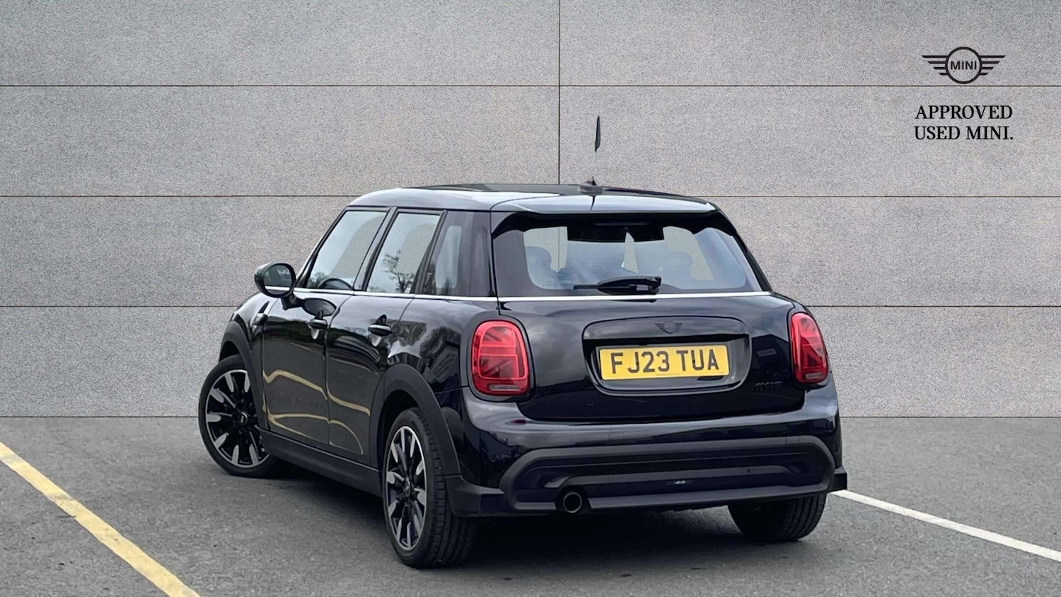 Used MINI Hatch 2023 for sale - 78052490: Photo 2