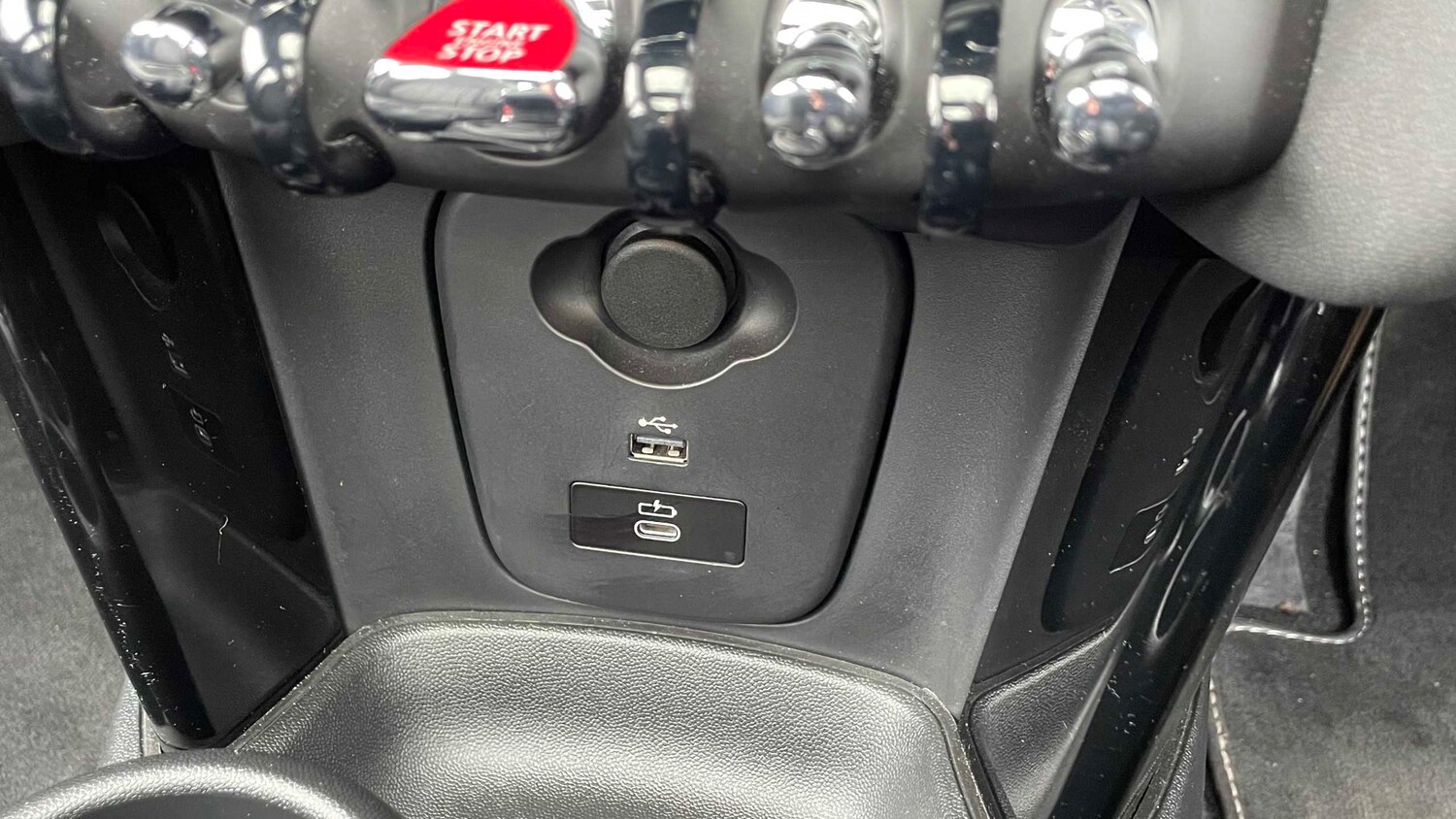 Used MINI Hatch 2023 for sale - 78052490: Photo 32