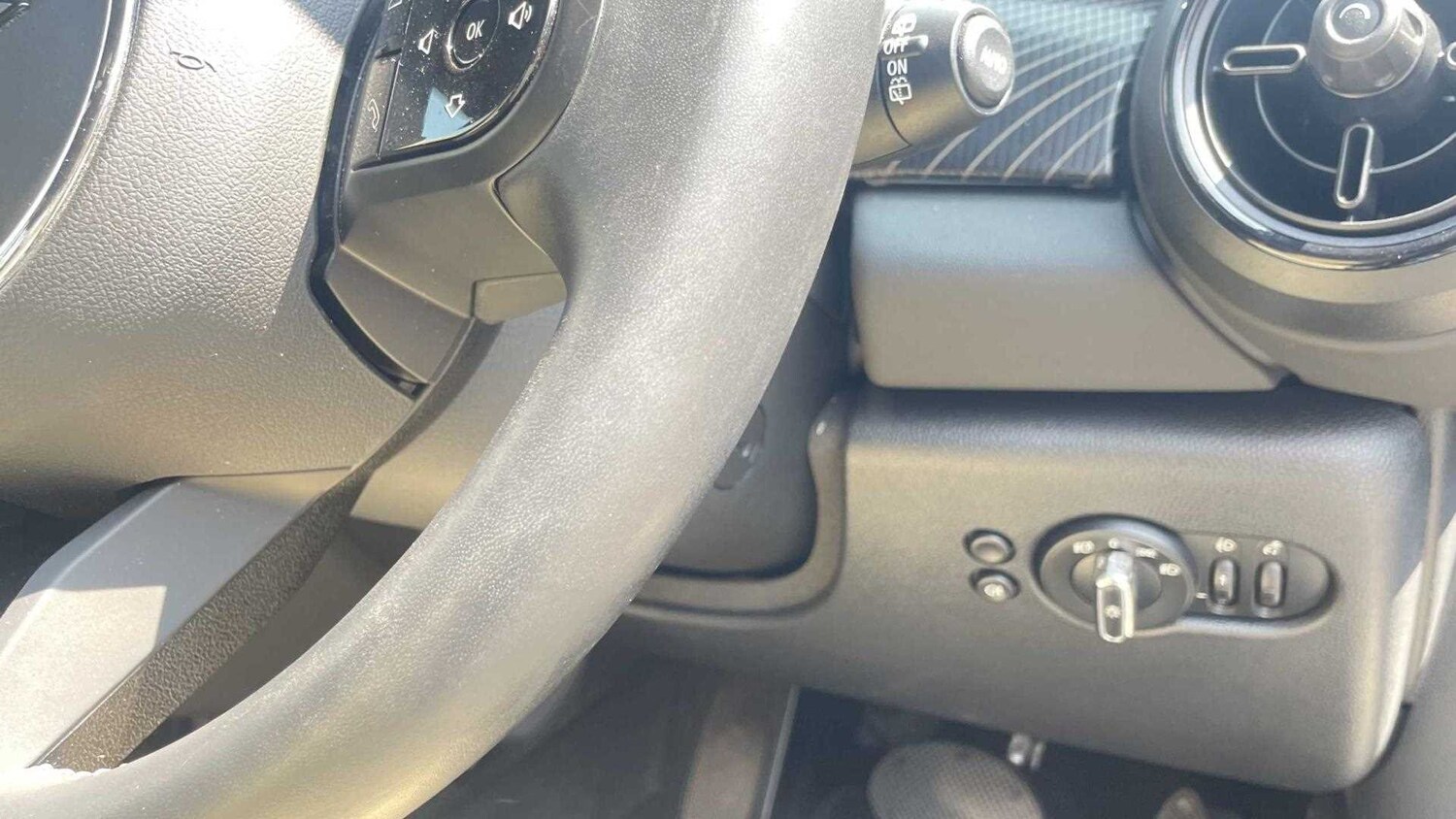 Vehicle 33