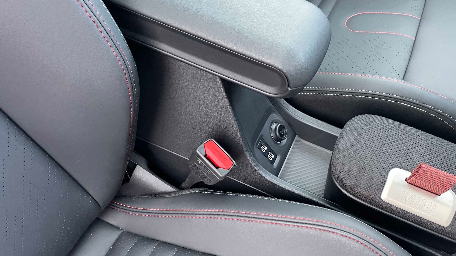 Used MINI Cooper 2024 for sale - 77206386: Photo 34