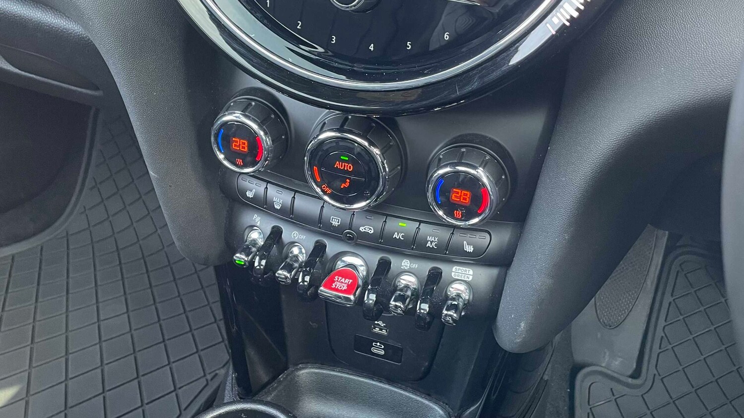 Used MINI Hatch 2023 for sale - 77960782: Photo 14