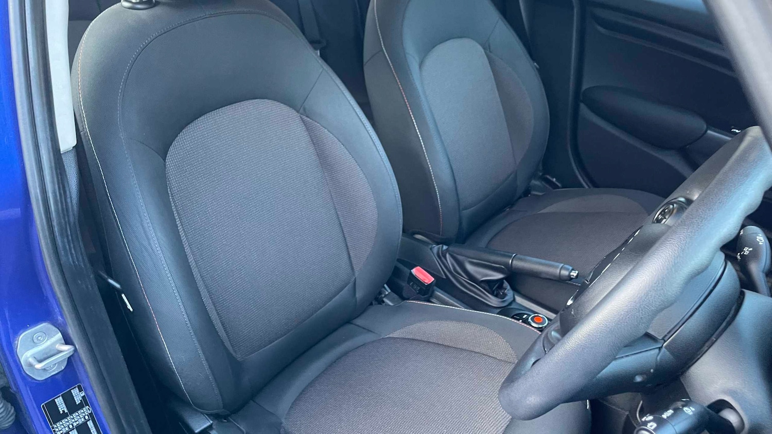 Used MINI Hatch 2019 for sale - 76789380: Photo 12