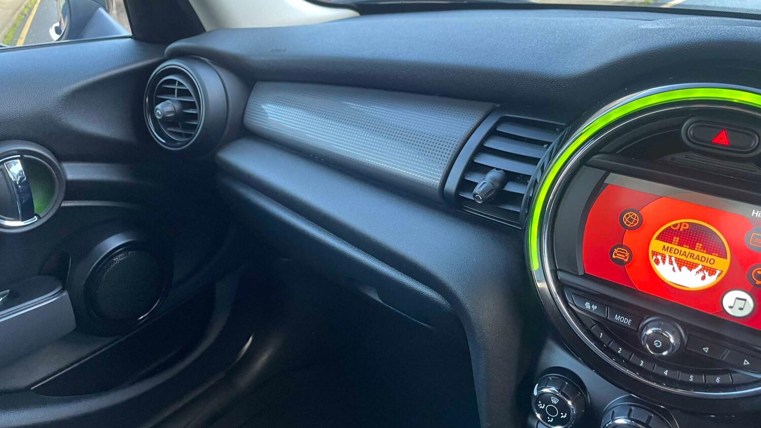 Used MINI Hatch 2019 for sale - 76789380: Photo 23