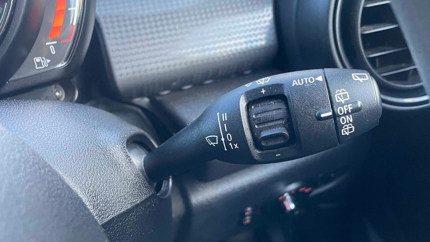 Used MINI Hatch 2019 for sale - 76789380: Photo 29