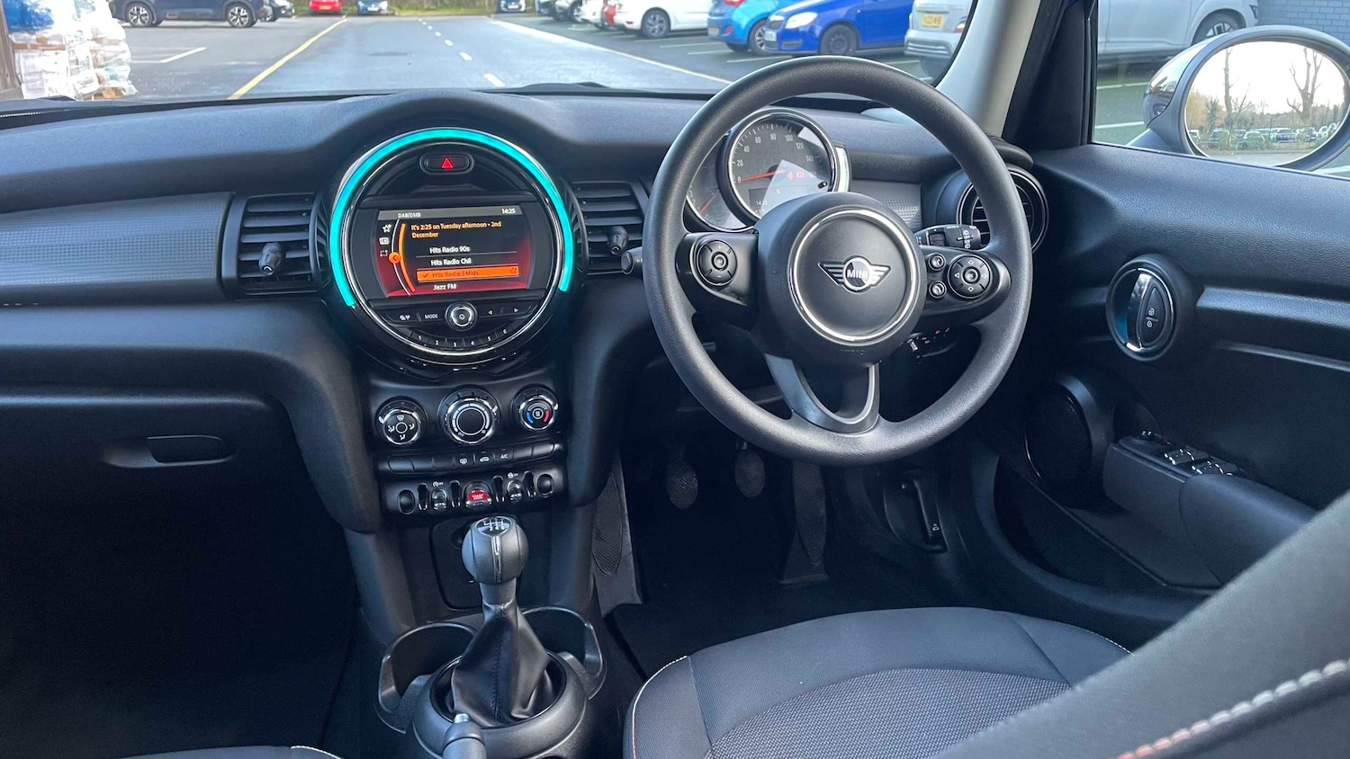 Used MINI Hatch 2019 for sale - 76789380: Photo 5