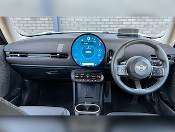 Used MINI Cooper 2024 for sale - 78970270: Photo