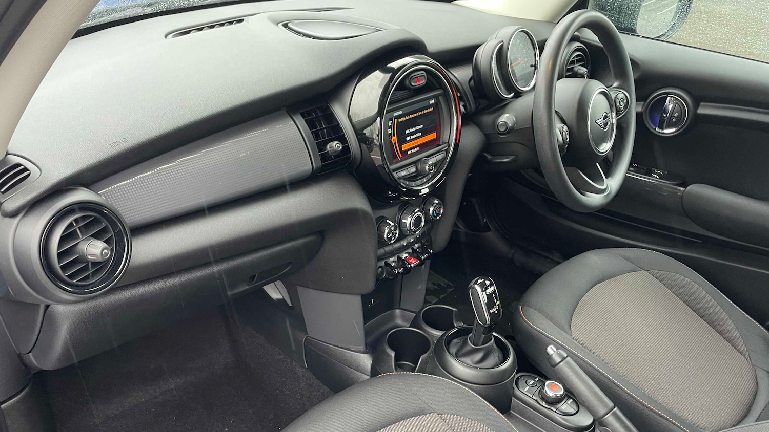 Used MINI Hatch 2020 for sale - 76755297: Photo 12