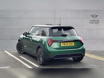 Used MINI Cooper 2024 for sale - 76004438: Photo