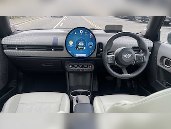 Used MINI Cooper 2024 for sale - 76004438: Photo
