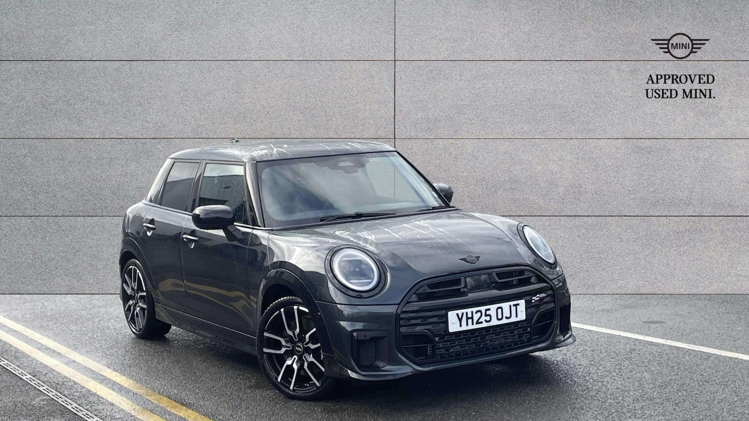 Used MINI Cooper 2025 for sale - 76523994: Photo 1