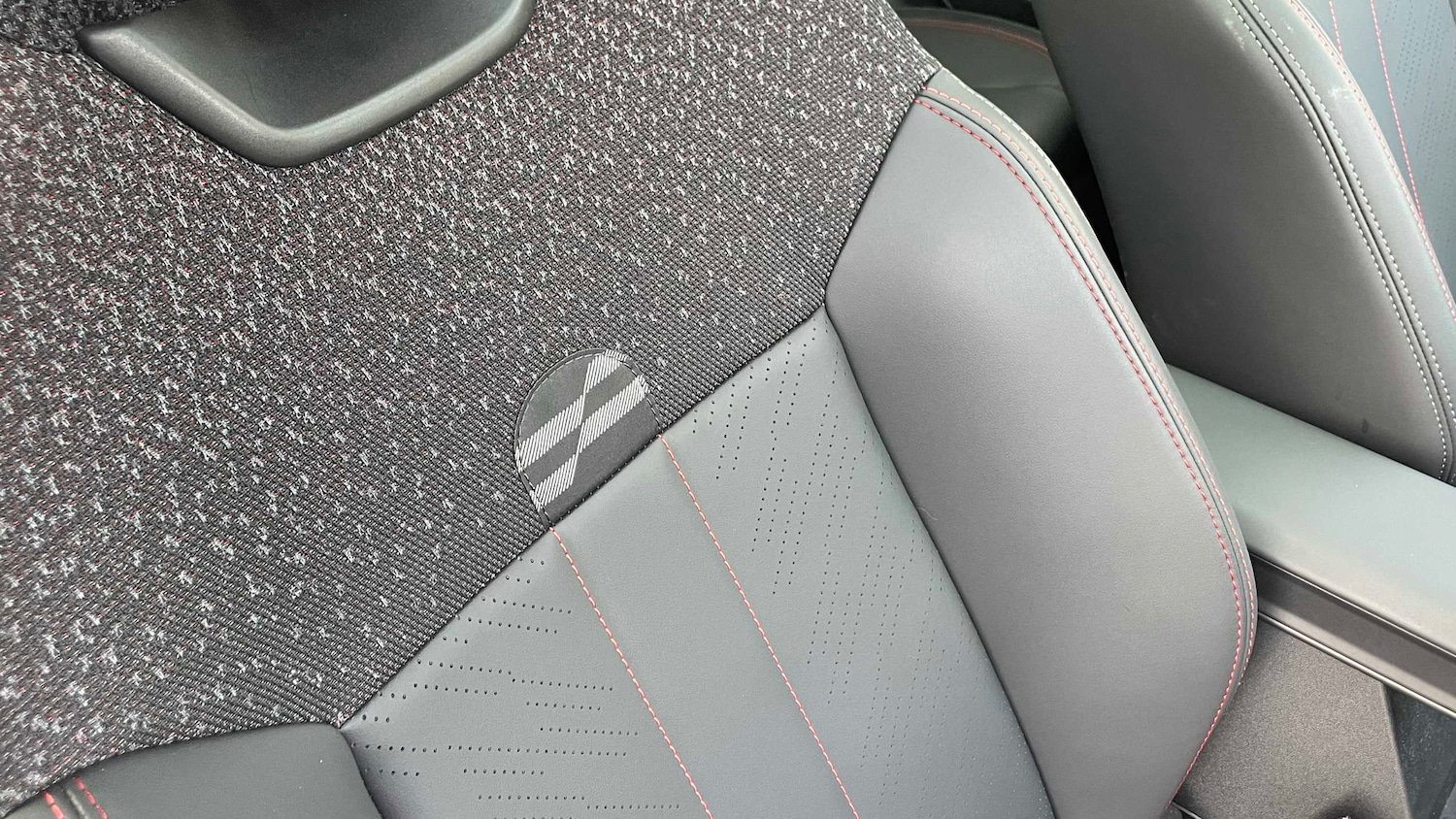 Used MINI Cooper 2025 for sale - 76523994: Photo 34