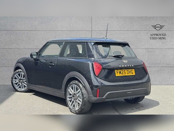 Used MINI Cooper 2025 for sale - 75480613: Photo