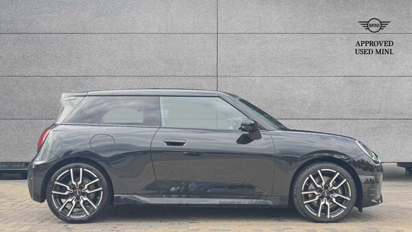 Used MINI Cooper 2024 for sale - 75217556: Photo 16