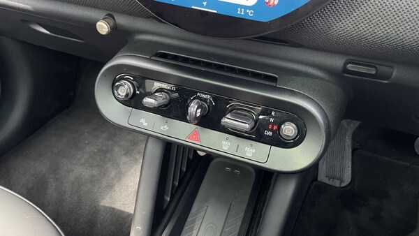 Used MINI Cooper 2024 for sale - 75217556: Photo 17