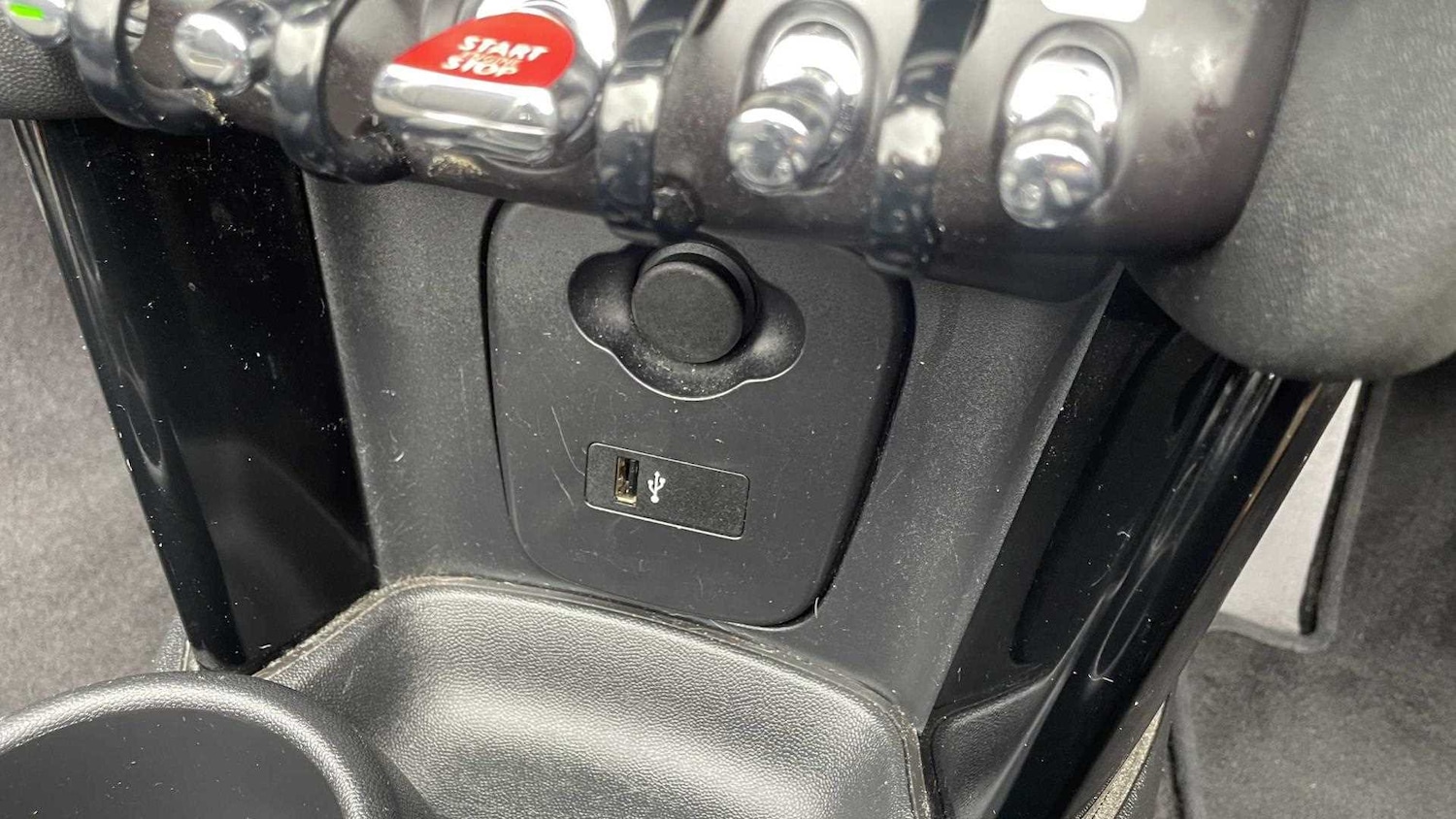 Vehicle 28